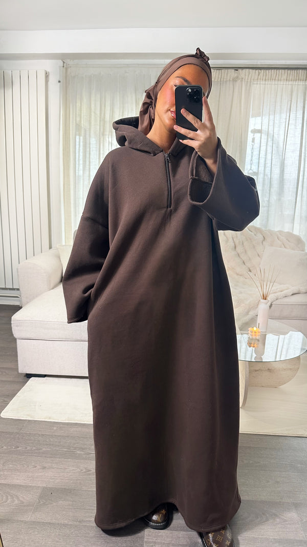 ROBE À CAPUCHE • MARRON