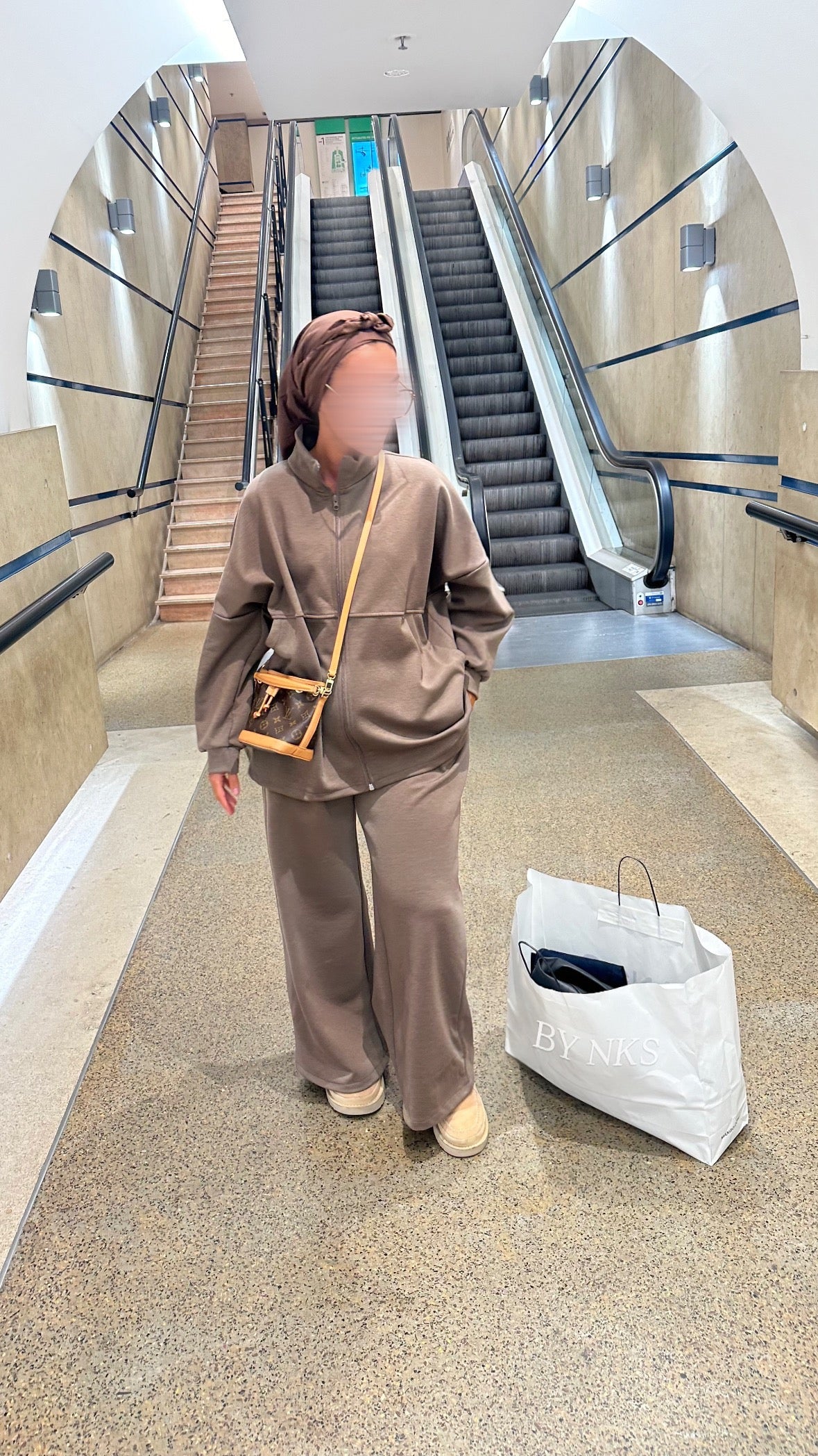 ENSEMBLE CASUAL • BRUN