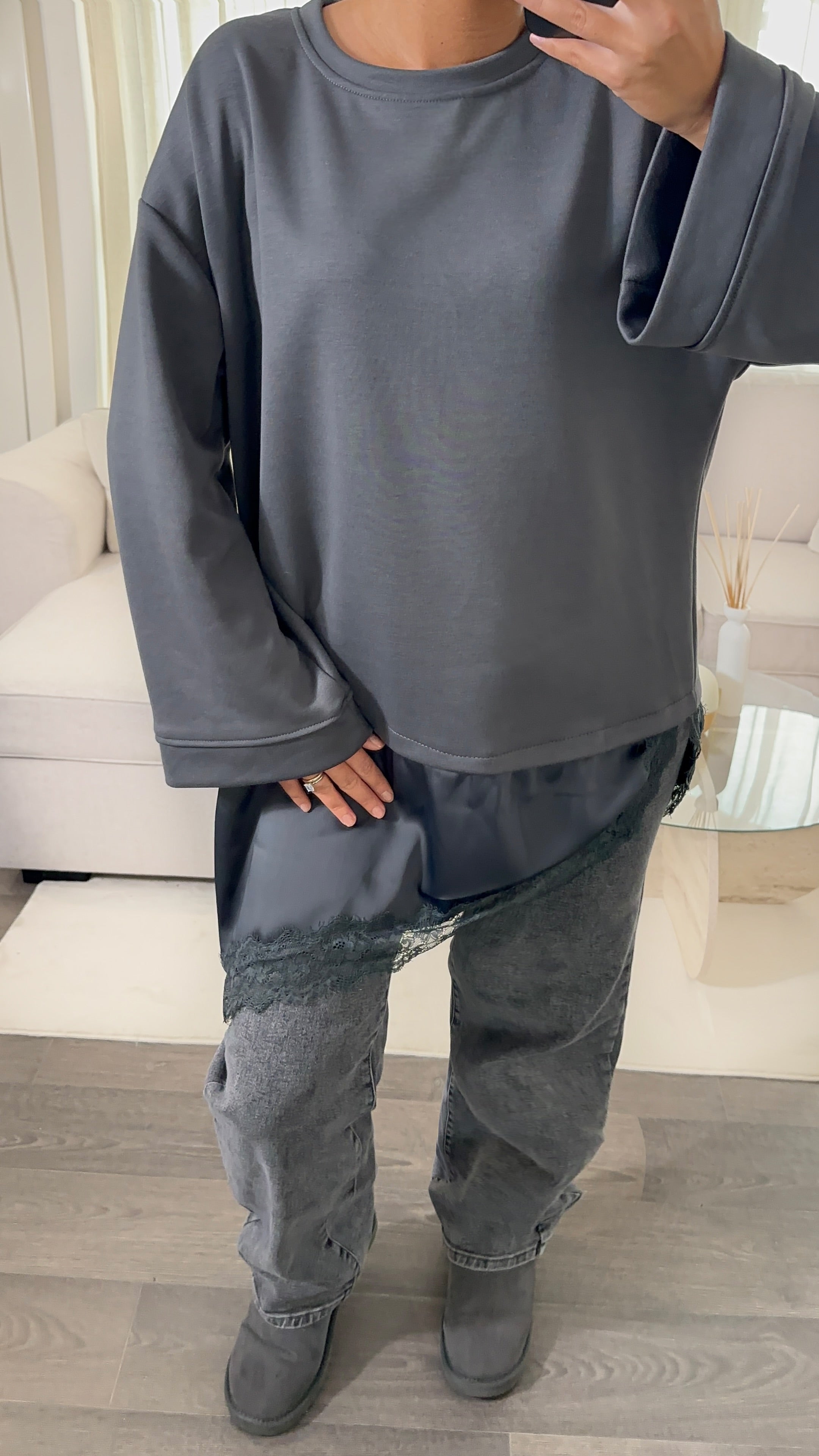 TOP DENTELLE • GRIS