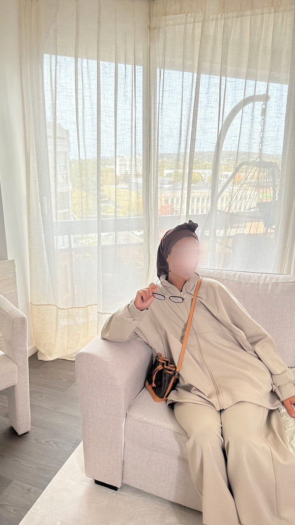 ENSEMBLE CASUAL • BEIGE