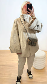 TRENCH COURT • BEIGE