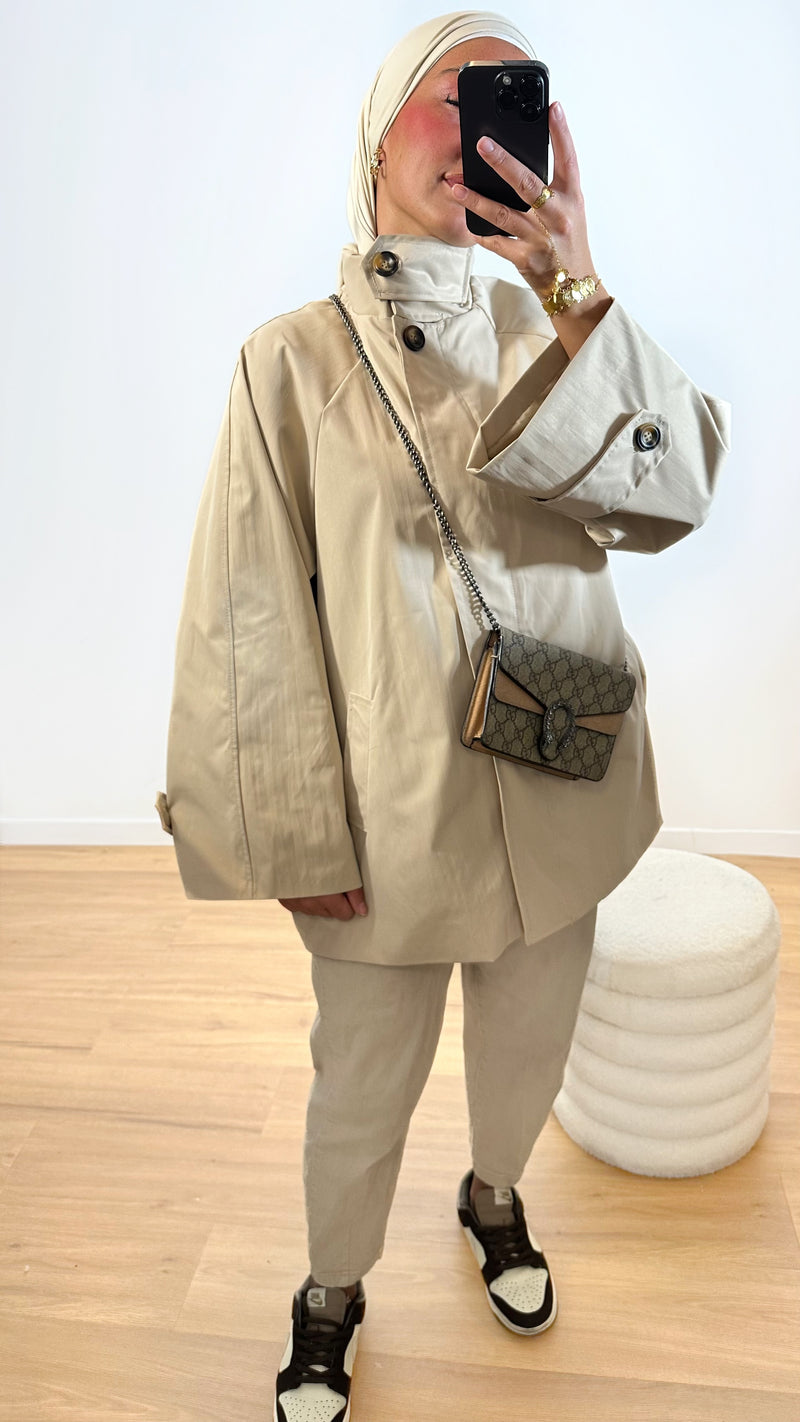 TRENCH COURT • BEIGE