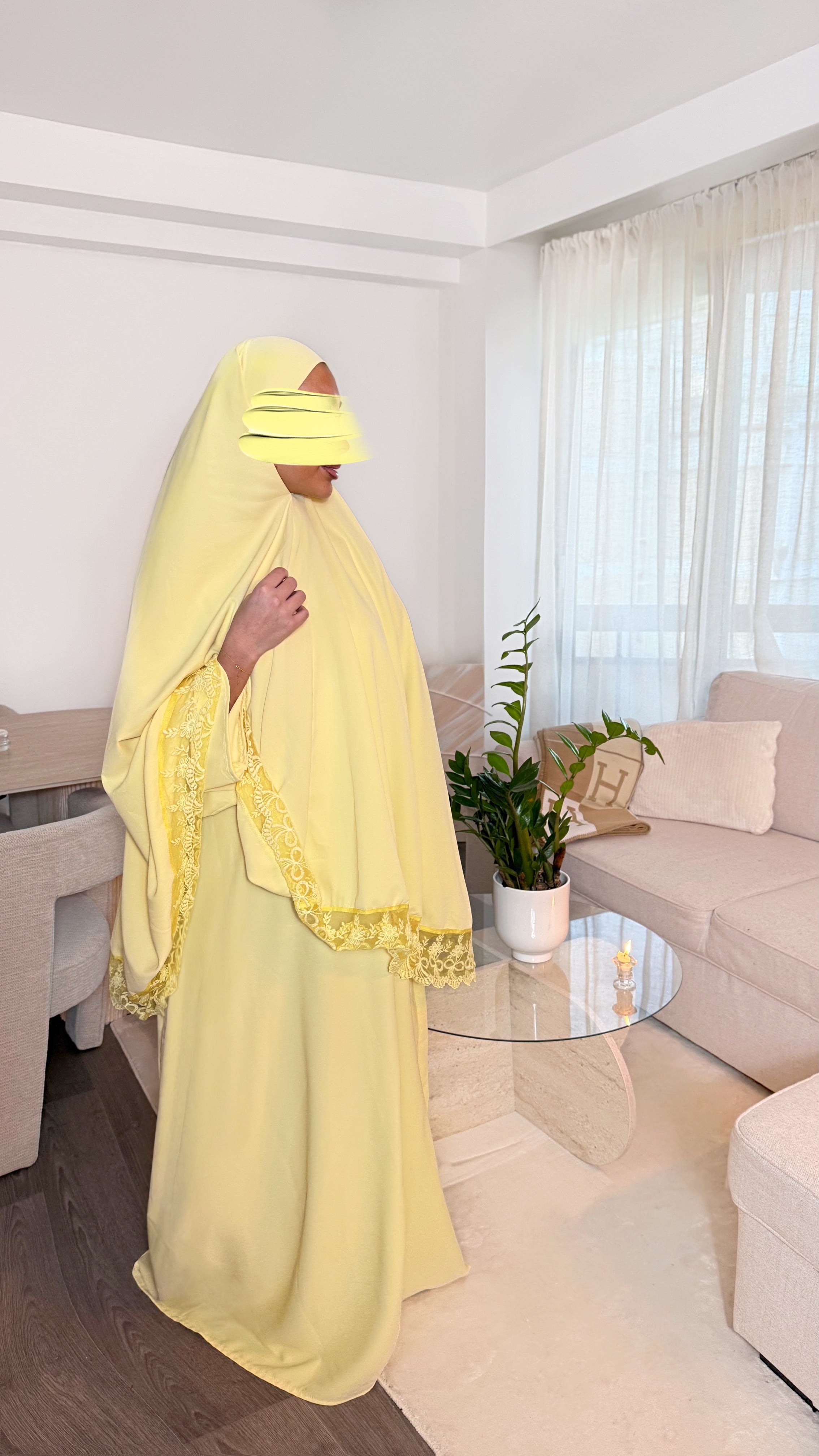 JILBEB À DENTELLE • JAUNE